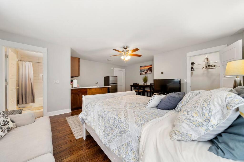 Lovely Cozy Studio In Heart Of Atlanta Exterior photo